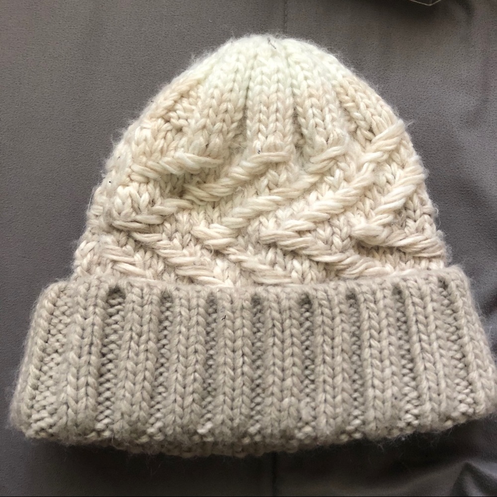 adidaa beanie - Picture 2 of 2
